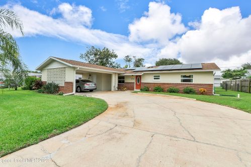 2744 Yorkshire Dr, Titusville, FL 32796-3731