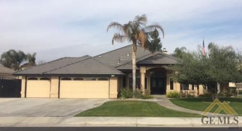 4110 Rock Lake Dr, Bakersfield, CA 93313-5031