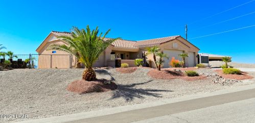3358 La Paz Dr, Lake Havasu City, AZ 86404-2752