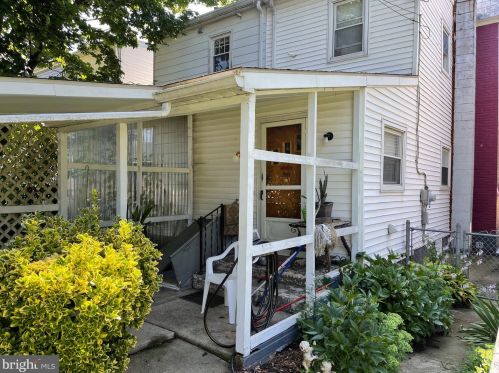 50 Richard Ave, Lees Cross Roads, PA 17257-1417