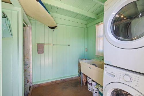 67412 Haona St, Waialua HI  96791-8616 exterior
