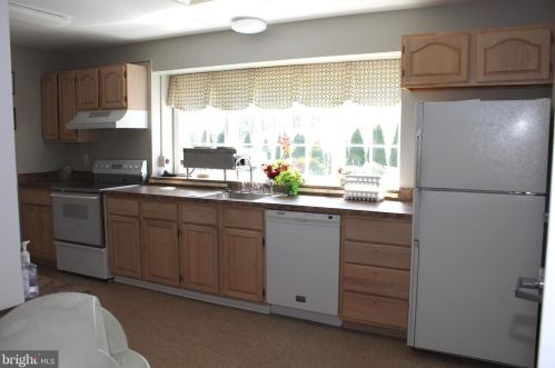 257 Chadwick Ct, Souderton PA  18964-2818 exterior