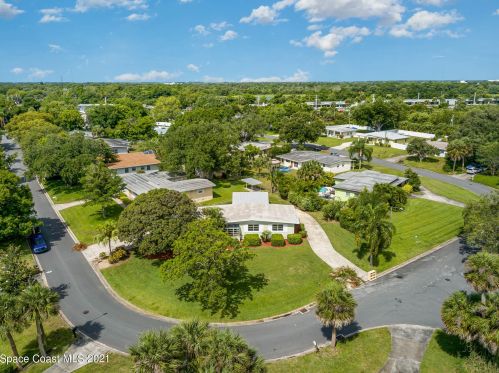108 Indian Cir, Cocoa, FL 32922-6918