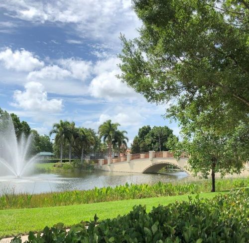 1265 Barrigona Ct, Naples, FL 34119-3340