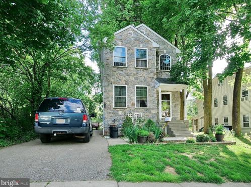 177 Balignac Ave, Woodlyn, PA 19094-1803