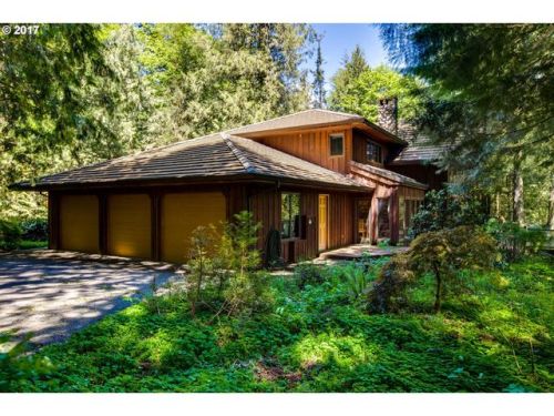 63809 Brightwood Loop Rd, Brightwood, OR 97011-9702