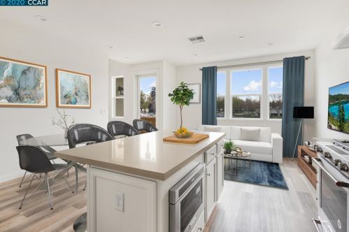 2058 Tarob Ct, Milpitas, CA 95035-6824