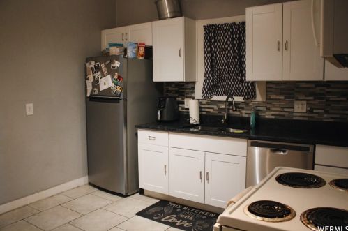 2268 Monroe Blvd, Ogden UT 84403-0215 exterior