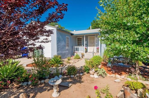 4461 Olive Ave, La Mesa CA  91942-8826 exterior