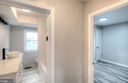 219 5th Ave, Runnemede NJ  08078-1313 exterior