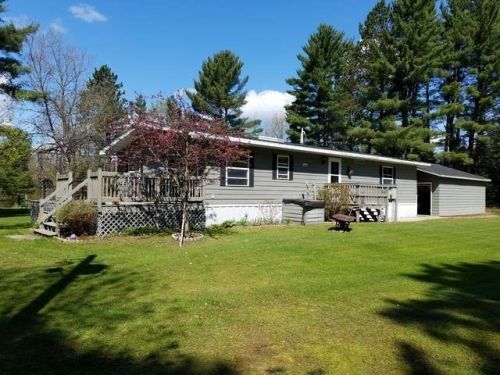 5219 Pineaire Dr, Woodboro, WI 54501-8724