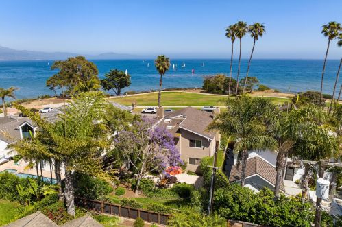 1208 Shoreline Dr, Santa Barbara CA  93109-2123 exterior