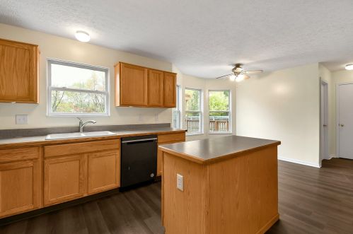 8474 Amarillo Dr, Blacklick OH  43004-8121 exterior