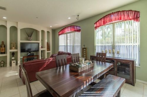 7662 19 St, Hollywood FL 33024-3633 exterior