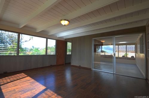 2238 Anapanapa St, Pearl City HI 96782-1131 exterior