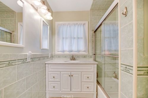 223 Benbow St, Covina CA 91722-2909 exterior