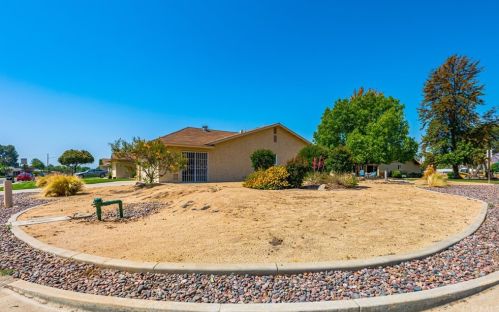 28021 Pebble Beach Dr, Menifee CA  92586-2501 exterior