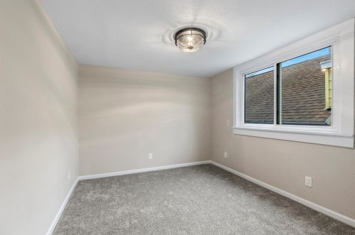 1527 30th St, Milwaukee WI  53208-2405 exterior