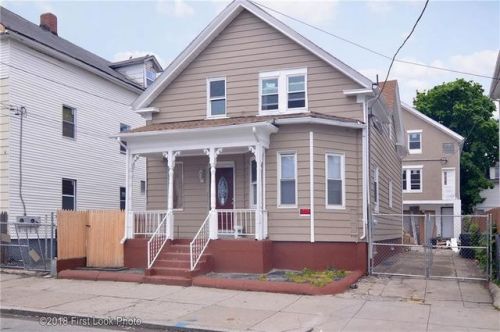 141 Althea St, Providence, RI 02907-2855