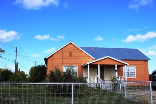 208 Butz St, Fort Stockton, TX 79735-7015