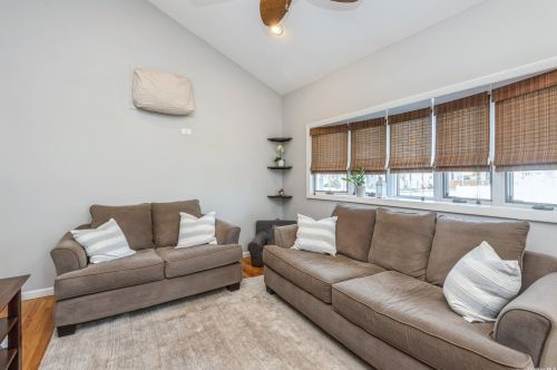 803 Delaware Ave, North Lindenhurst NY  11757-2812 exterior