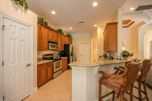 15838 Delaplata Ln, Naples FL  34110-2804 exterior