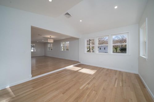 22 Bow Run, South Kingstown RI  02874-2471 exterior