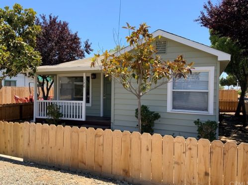 120 Fern St, Fruto, CA 95988-3424