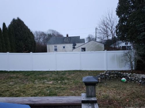 45 Norman St, Waterford CT  06385-2330 exterior