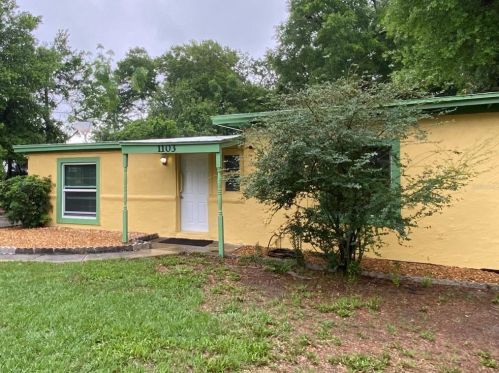1103 Emeralda Rd, Orlando, FL 32808-7111