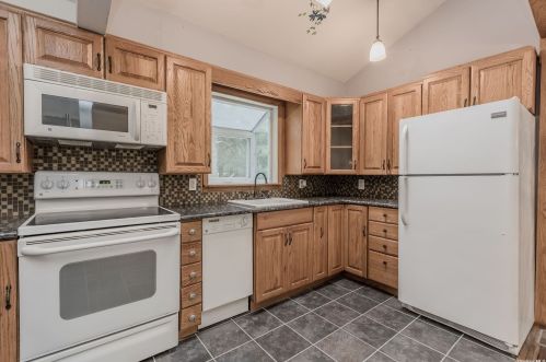 27 Forest Trl, Panamoka NY  11961-2200 exterior