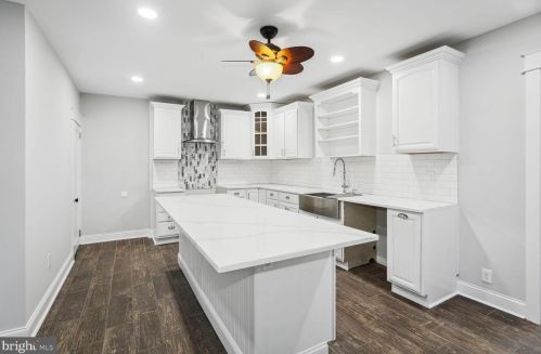 406 Ashland Ave, Manor PA  19036-1722 exterior