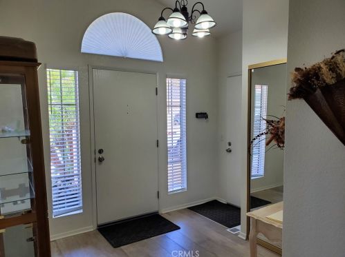20077 Summit View Ct, Santa Clarita CA  91351-5709 exterior