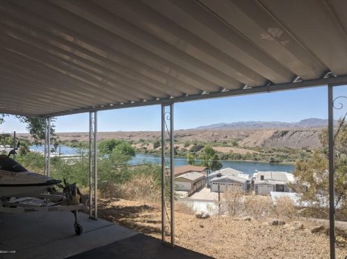 496 Bluewater Dr, Parker, AZ 85344-4129
