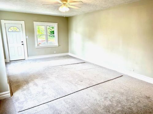 323 Lehigh Ave, Palmerton PA  18071-1809 exterior
