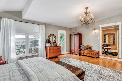 253 Union Ave, Islip Manor NY  11751-4710 exterior
