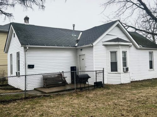 127 Liberty St, Springfield, OH 45506-2235