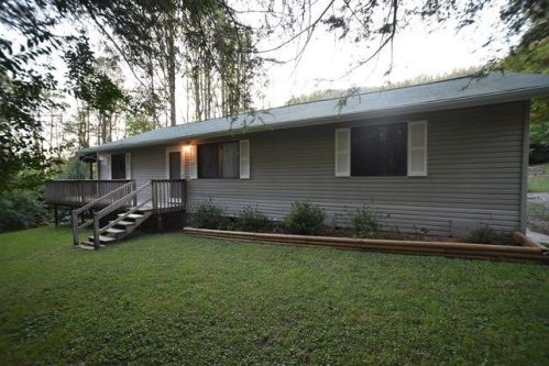 1949 Fisher Creek Rd, Sylva, NC 28779-7711
