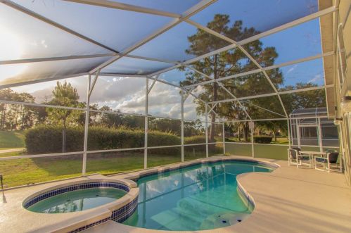 2012 Hemingway Ave, Grenelefe, FL 33844-2400