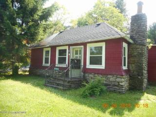 1227 Upper Seese Hill Rd, Canadensis, PA 18325-7895