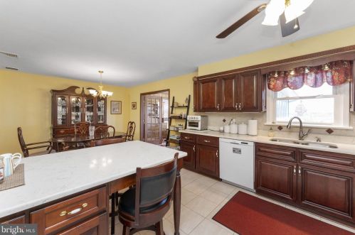 2221 Swamp Pike, Gilbertsville PA  19525-9654 exterior