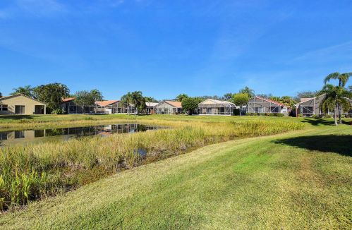 7181 Foxworth Ct, Boynton Beach FL  33437-6455 exterior