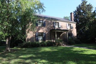200 Park Ave, Tarboro, NC 27886-3872