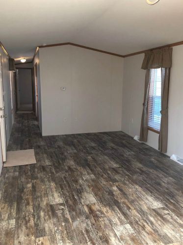 40 Brookwood Dr, Salem NH  03079-3017 exterior