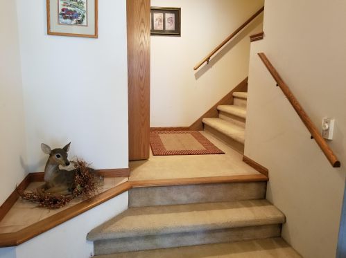 735 Cherokee Path, Lake Mills, WI 53551-9504