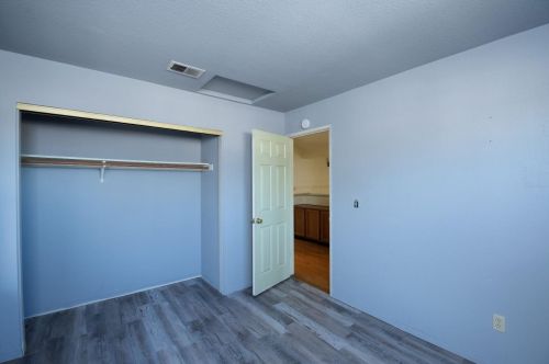 2836 Marsh Creek Ln, Riverbank CA  95367-3828 exterior