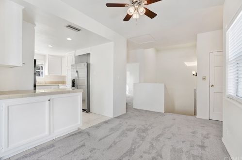 259 Loma Ave, Long Beach CA  90814-2744 exterior