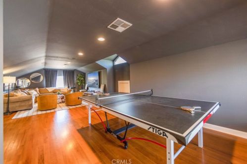 41774 Carleton Way, Temecula CA  92591-1897 exterior