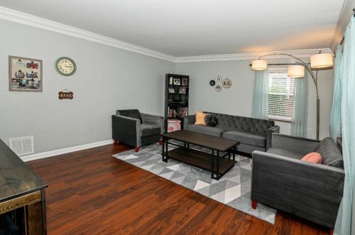 3589 Eyrich Rd, Cincinnati, OH 45248-3146