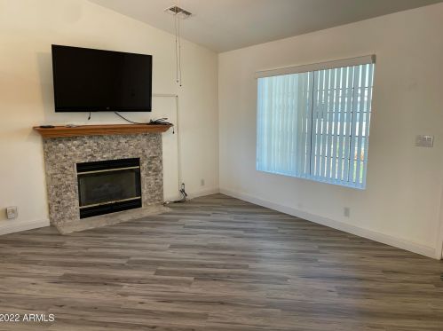 1605 Ash Ave, Bullhead City, AZ 86442-8077